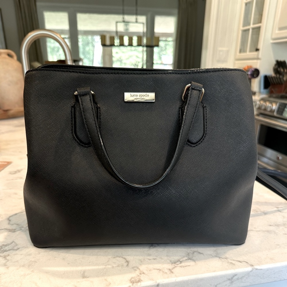 Coach shoulder bag (black)